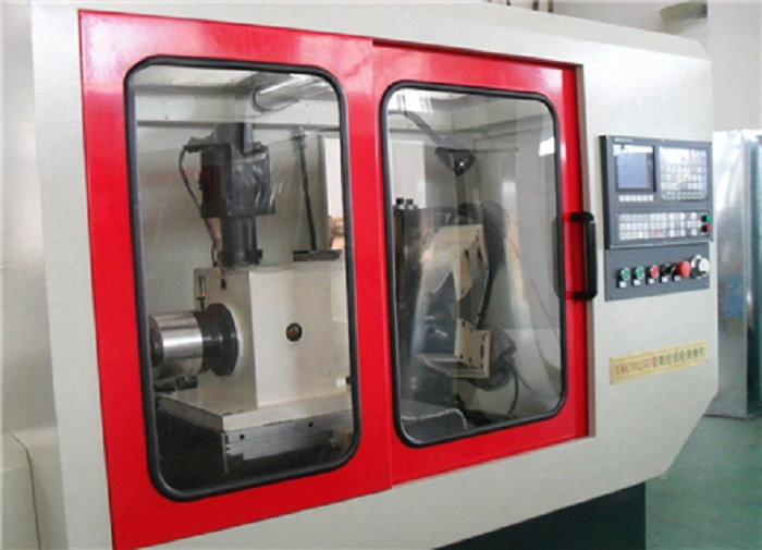 飛(fēi)輪圈數(shù)控齒輪倒角機(jī)